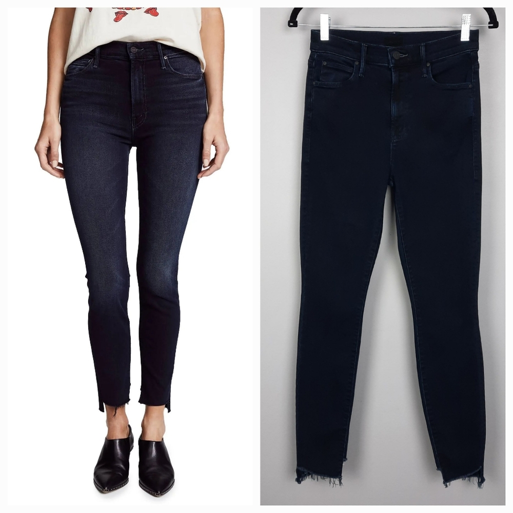 Mother The Stunner Zip Two Step Fray Skinny Jeans in Holding Hands Dark Wash 25